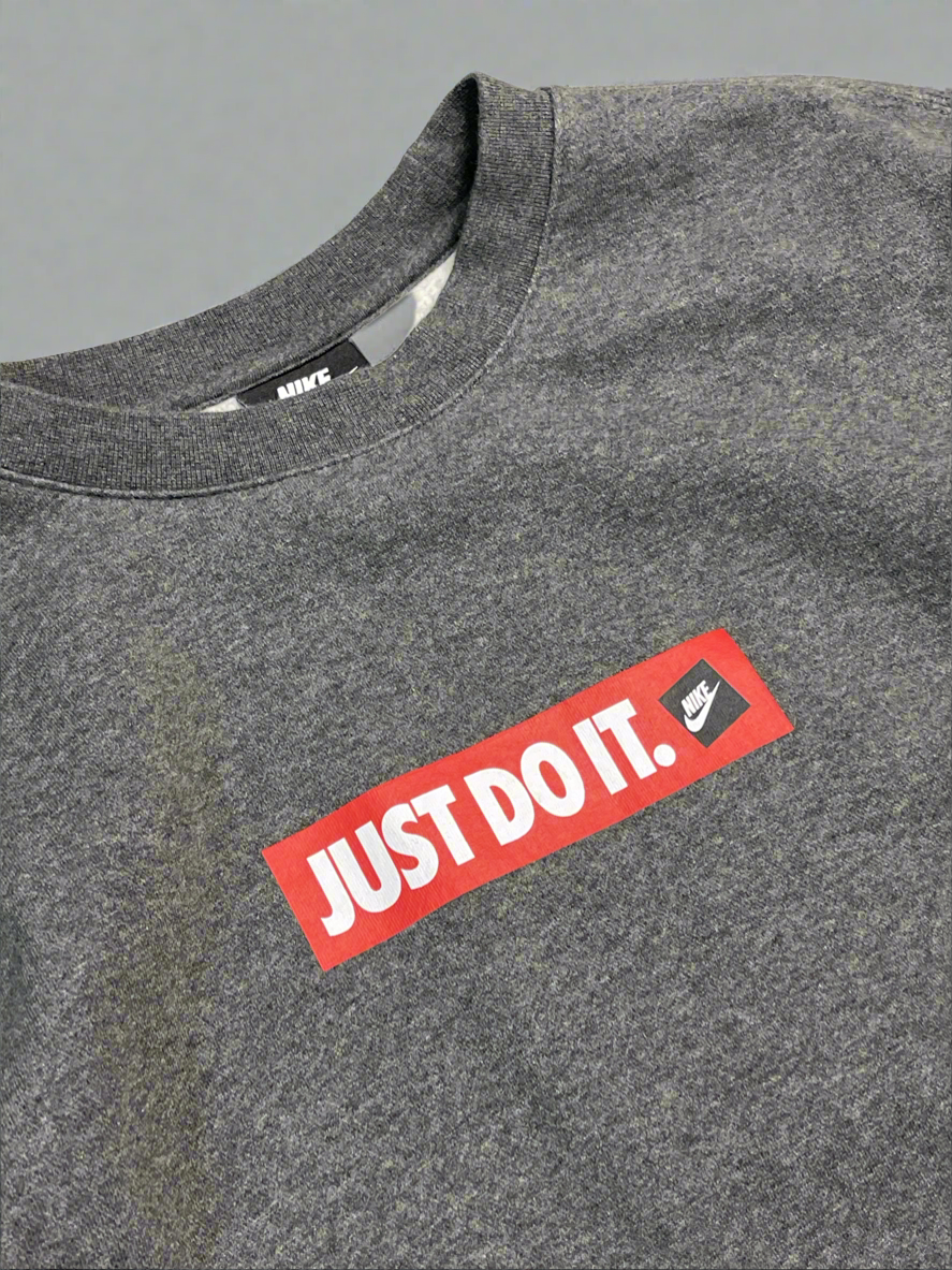 Nike Just Do It Crewneck - Size XL